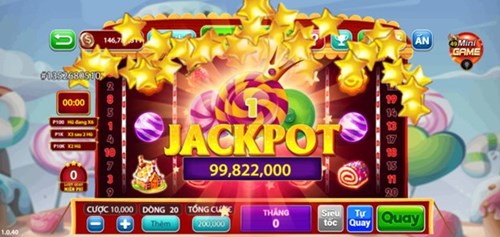 Hình ảnh người chơi may mắn trúng Jackpot lớn tại Đa Gà Thomo.